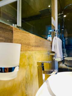 8 Plus Luxury Apartments - Negombo - 5