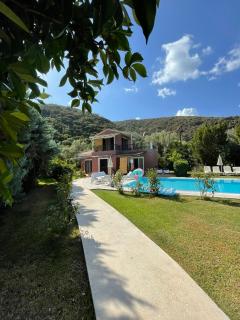 Gialos Villas 1-2 With a Private Pool - Mikros Gialos - 0
