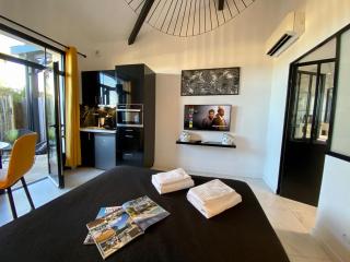 Hôtel particulier - Les lodges du Bassin d'Arcachon- Petit-déjeuner sur demande- Prestations haut de gamme - Gujan-Mestras - 2