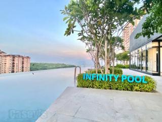 Urban Suites #Walnut 1BR 1Bath suite #Infinity Pool #3pax #1Queen 1Single #Quality well maintained #Private host - Jelutong - 0