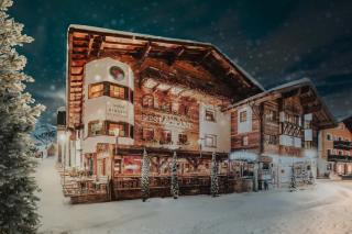 Dorfhotel Glücksschmiede - Saalbach-Hinterglemm - 9