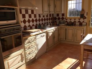 nice home rental in the hearth of the village mouriès, in the natural park of the alpilles - Mouriès - 7