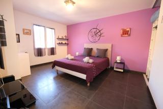 very pretty contemporary villa with pool located in Aureille in the alpilles, close to the center on foot. sleeps 4. - Aureille - 8