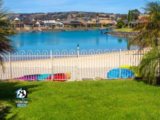 Lake Front - Tropical Retreat at Encounter Bay! - Encounter Bay - 0