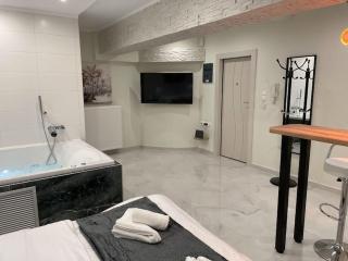 Oasis of Ralaxation in Athens - 9