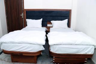 Hotel Gush At New Delhi Railway Station - 3