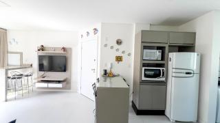 Apartamento 2 dormitórios a 300 metros do mar na Meia Praia - Itapema-sc - Itapema - 6