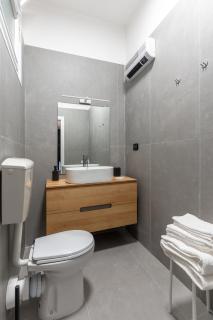 Fourooms - Bari Principe Amedeo - Bari - 9