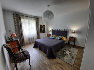 A pretty family house located in a tranquil area with a pretty view of the Luberon range. - Les Taillades - 7