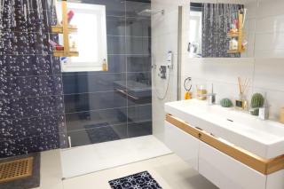 pleasant one-level villa with private pool in the thor village, close to l'isle sur la sorgue - 6 persons - Le Thor - 6