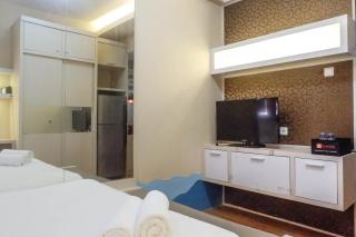 Trendy and Tidy Studio Room at Puri Mas Apartment By Travelio - Surabaya - 4