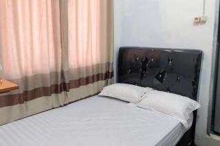 Penginapan Dheas near Bandara City Mall Mitra RedDoorz - 9