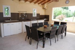 typical provencal mas with heated pool, 10 people, in the countryside of cavaillon, luberon, provence. - 2