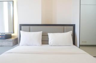 Modern Luxurious Studio Room at Anderson Supermall Mansion Apartment By Travelio - Surabaia - 4