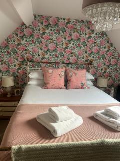 Bell Cottage right in the heart of Bridgnorth - 1