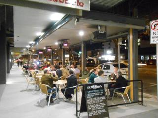 Vail next to coffee mecca - Canberra - 8