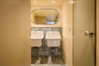 PETRA Designer Apartment Sukhumvit, Nana BTS - 6