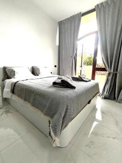 Brisas Marina - 1