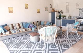 charming family house with private pool, near the center of arles, quiet, in the camargue natural park – 8 people - Arles - 1