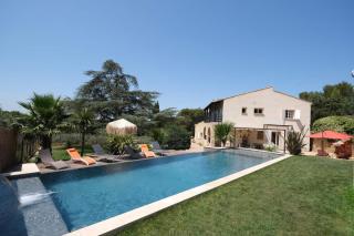 Slpendid villa with heated pool and Jacuzzi for 12 people in Saint-chamas - Saint-Chamas - 2