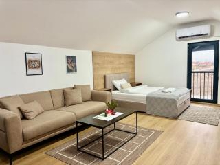 Promo Studio Apartment - 0