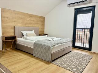 Promo Studio Apartment - 4