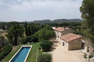 property in les baux de provence, private pool, magnificent view, ideal for 10 people in the alpilles. - Les Baux-de-Provence - 0
