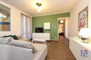 Desenzanoloft Official Partner MARRIOTT Homes & Villas Peschiera Fantasy Apartment's - Peschiera del Garda - 8