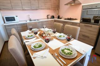 Desenzanoloft Official Partner MARRIOTT Homes & Villas Peschiera Fantasy Apartment's - Peschiera del Garda - 1