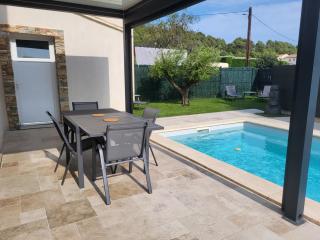 Pleasant detached villa with private swimming pool for 6 people in Lauris - Luberon. - Lauris - 2