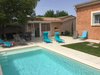 Beautiful provencal vacation rental in L'Isle sur la Sorgue - LʼIsle-sur-la-Sorgue - 4