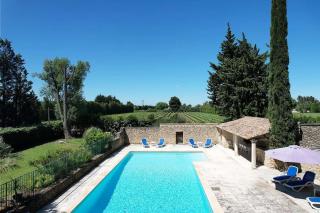 Provencal Farm with swimming pool near Isle sur la Sorgue - 10 people. - Les Vignères - 9