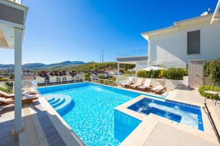 Residence Villa 1 - 3