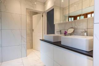 3 bedroom villa with pool - 7