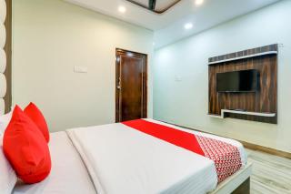 Hotel O Navya Grand - Gulzārbāgh - 1
