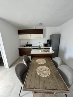 Apartments Casa Tea close to the Queen Beach- by TA Leut Agency - Privlaka - 8