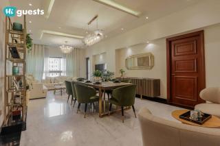 Higuests - Luxurious 2BR Haven in Iconic Palm Jumeirah - Dubai - 0