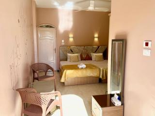 Magic Quest Retreat 10 min von Aswan - 0