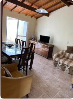 Casa Ampla com Piscina - 6