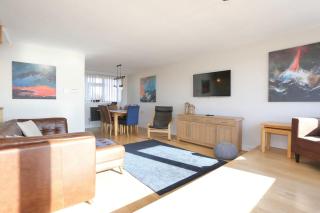 Fabulous beachfront 3 bed house with parking - 5