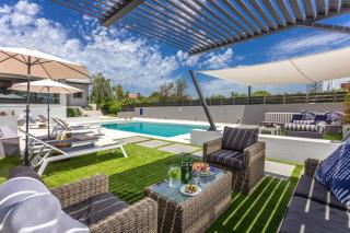 Villa Ampelaki - Premium Villa with heated pool - 8