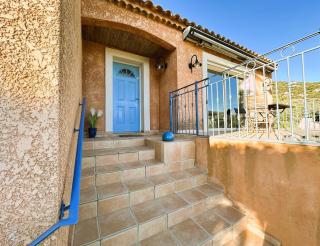 VILLA MARILOU climatisée pour 6 personnes avec piscine sur le Domaine de Valcros à la Londes-Les-Maures - La Londe-les-Maures - 4