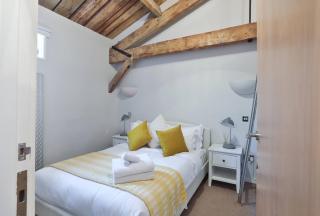 Wild Roses Serviced Apartments - ExCel Warehouse 1 - London - 6