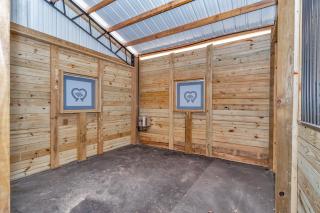 Mane House - Ocala - 7