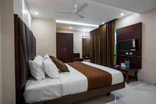 PARKKAVAN TOWERS - Tiruchirappalli - 6
