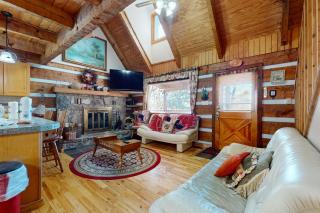 Comfy Cozy - Gatlinburg - 9