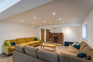 Throwley, woodland lodge with hot tubs for 14 - Oakamoor - 9