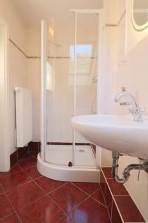 Apartment 5 - 3