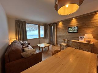 Chalet 4 pers, skis aux pieds, Laitelet, Méribel - FR-1-355-207 - Les Allues - 0
