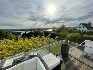 Villa Kaja mit traumhaftem Seeblick - 3